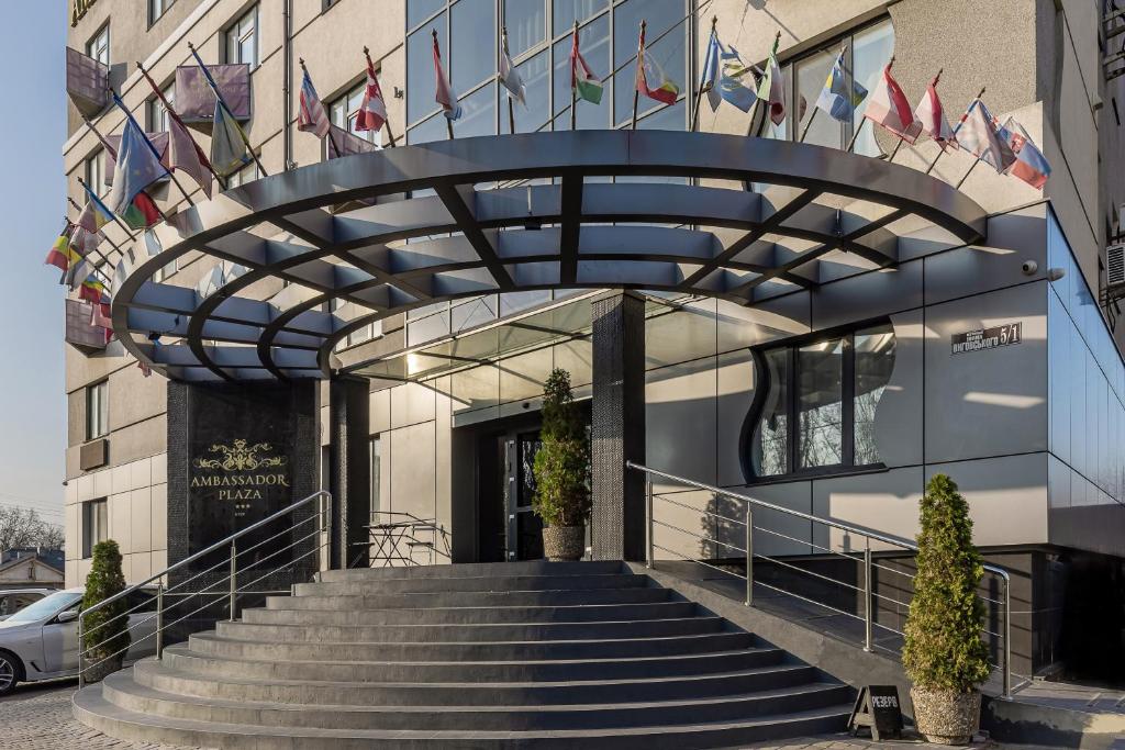 Бизнес-отель Ambassador Plaza