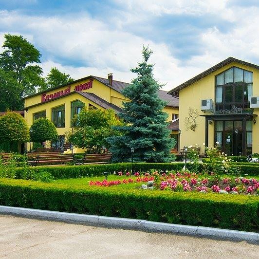 Яхт-клуб "Червона калина"