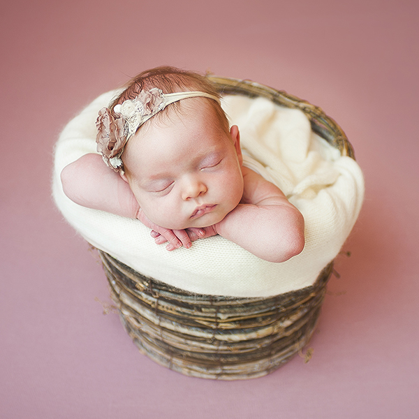 Фотостудія Wonder Newborn Studio