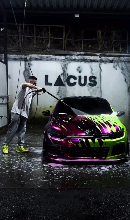 LACUS Автомийка та дейлінг