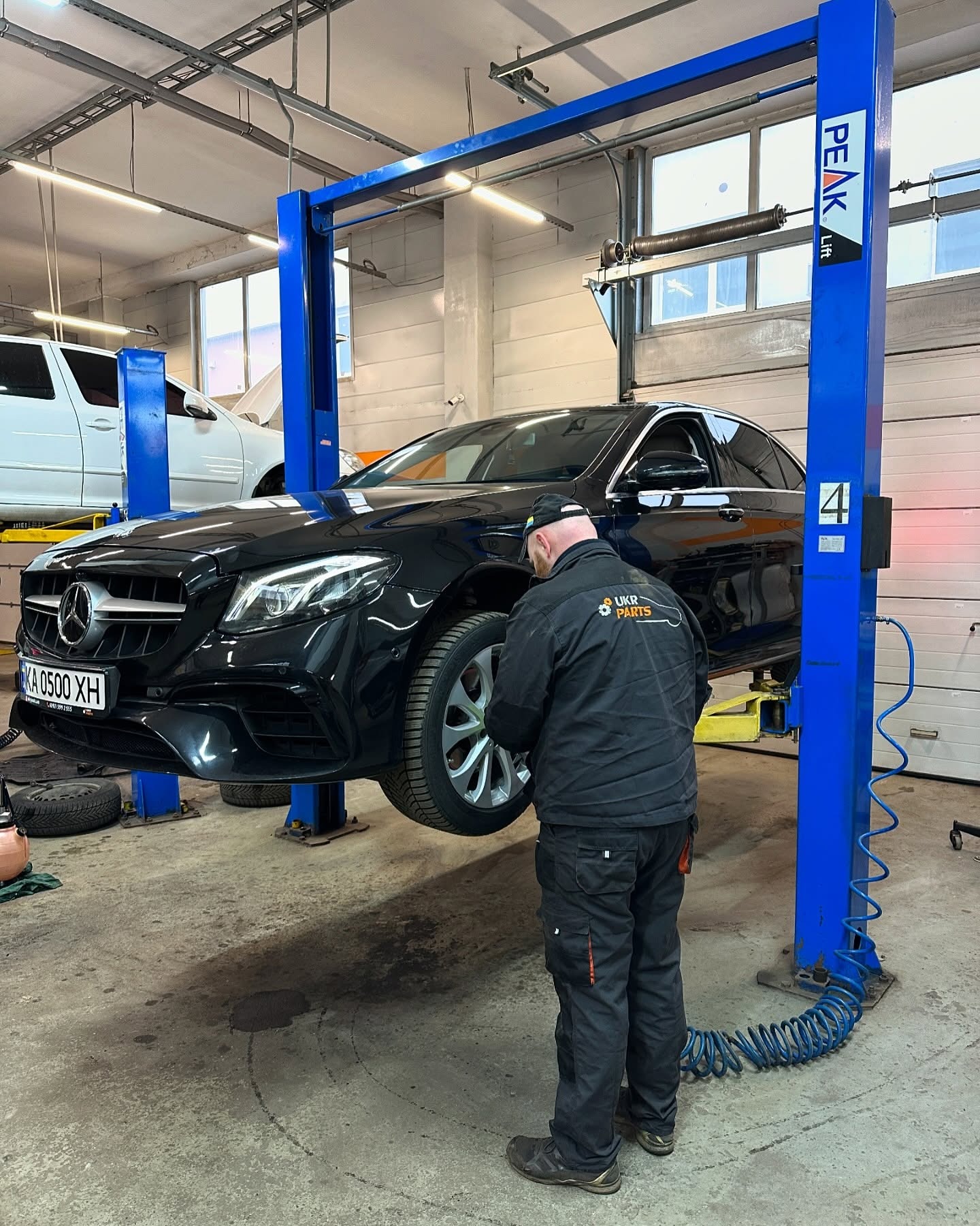 Автозапчастини UkrParts