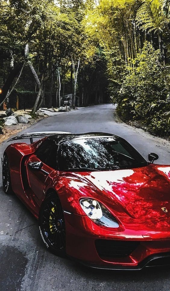 "VIP-cars" - прокат автомобилей бизнес класса