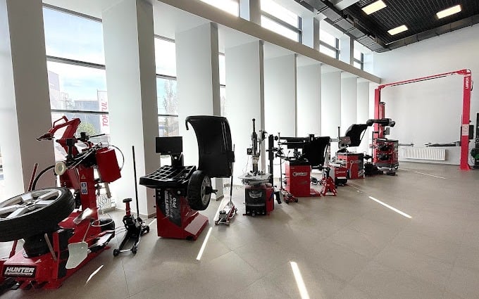 Компанія «Гранд Інструмент»