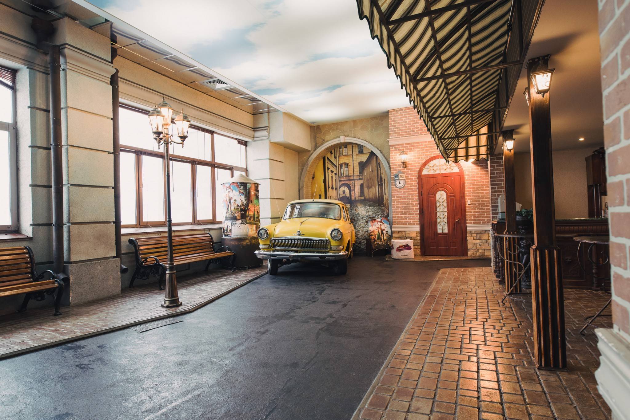 Экскурсия киностудией "Киевская Фабрика грез"