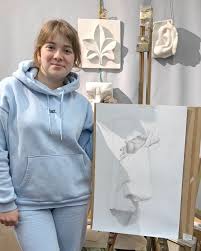 Курси малювання, скульптури та живопису «Колір та пластика»