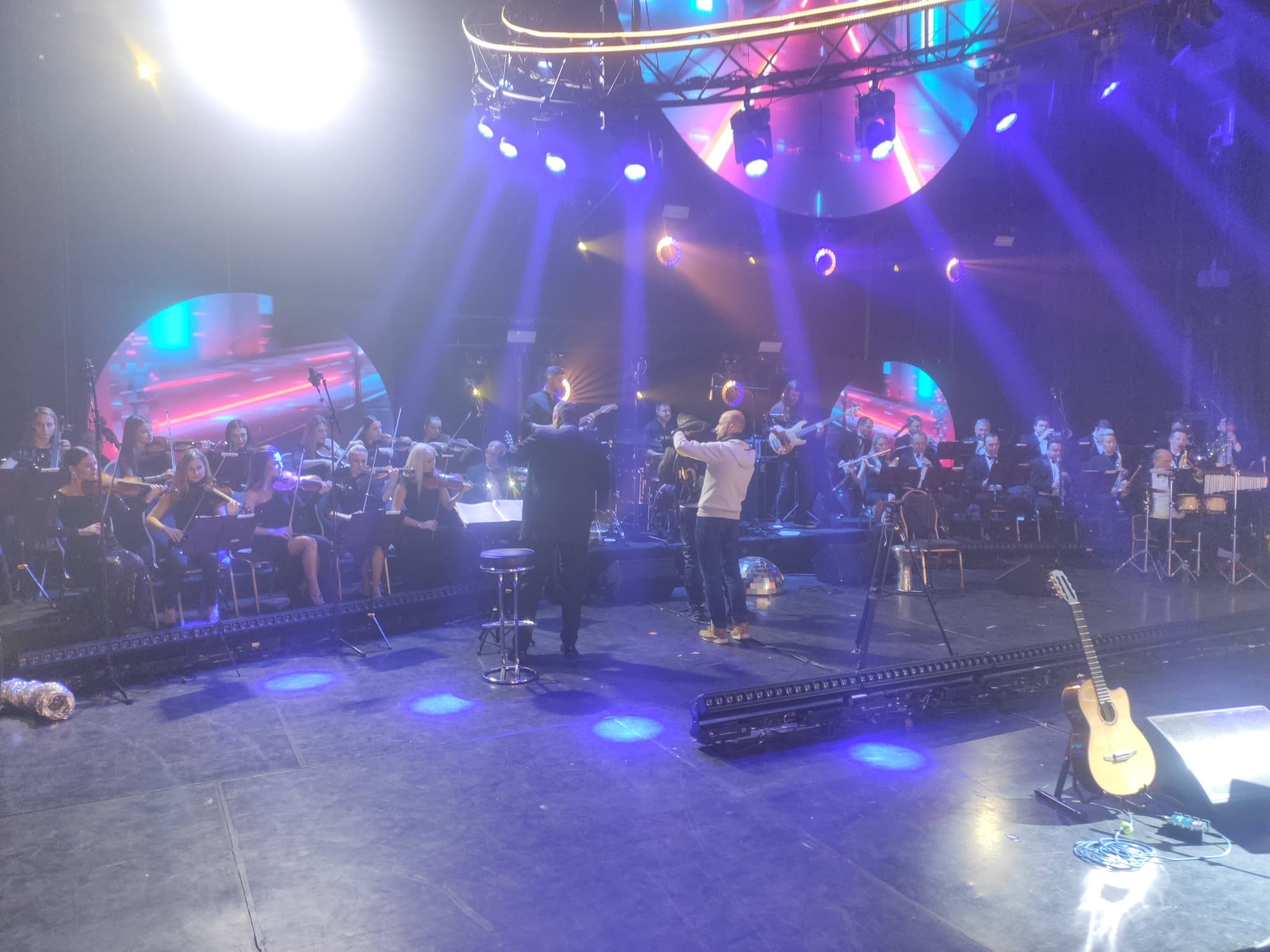 Заслужений Академічний Ансамбль пісні і танцю Збройних Сил України