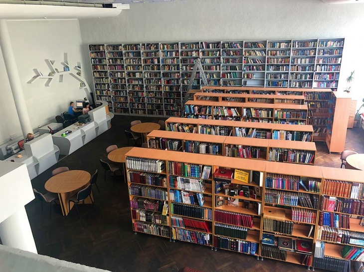 Центральна бібліотека ім. Шевченко