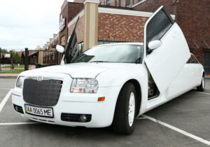 Компанія «Auto-Arenda»