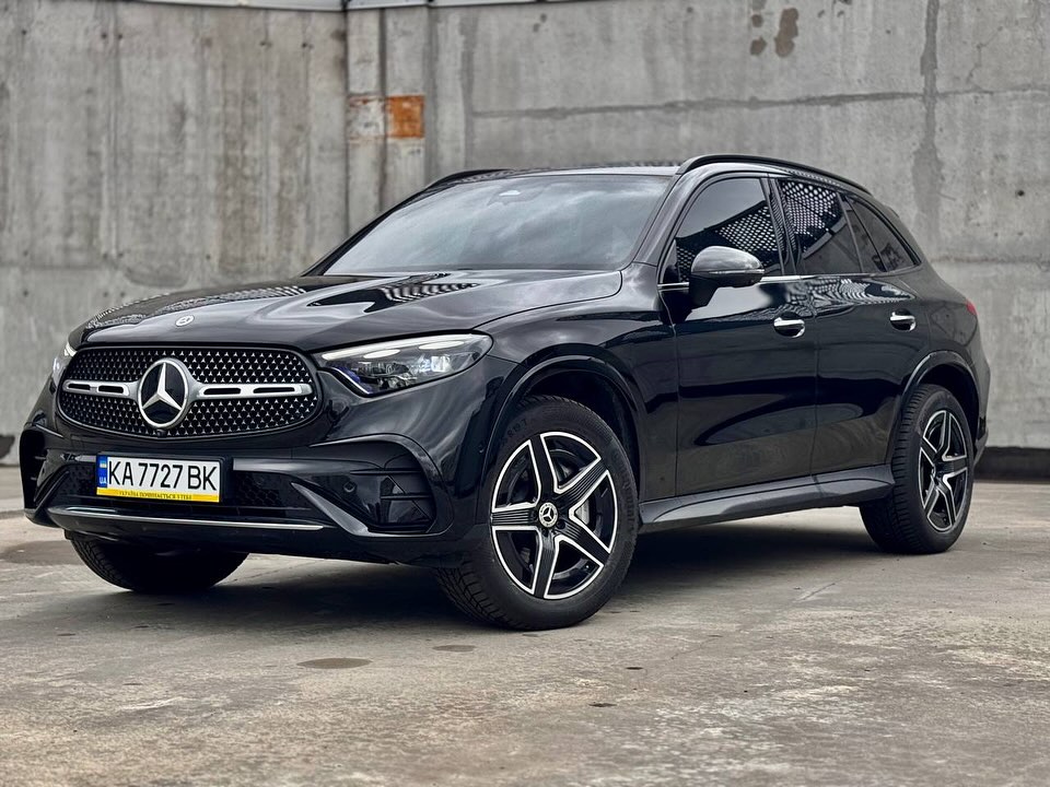 Компанія DriveUp