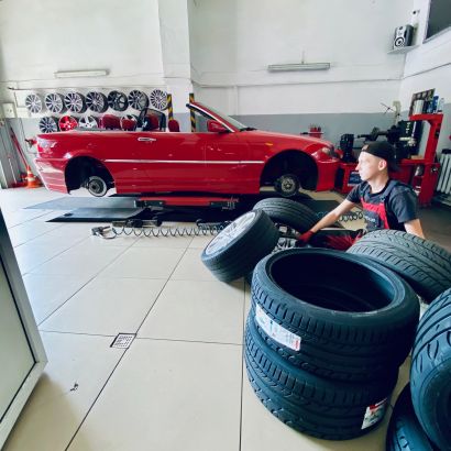 Интернет-магазин шин "Radius"