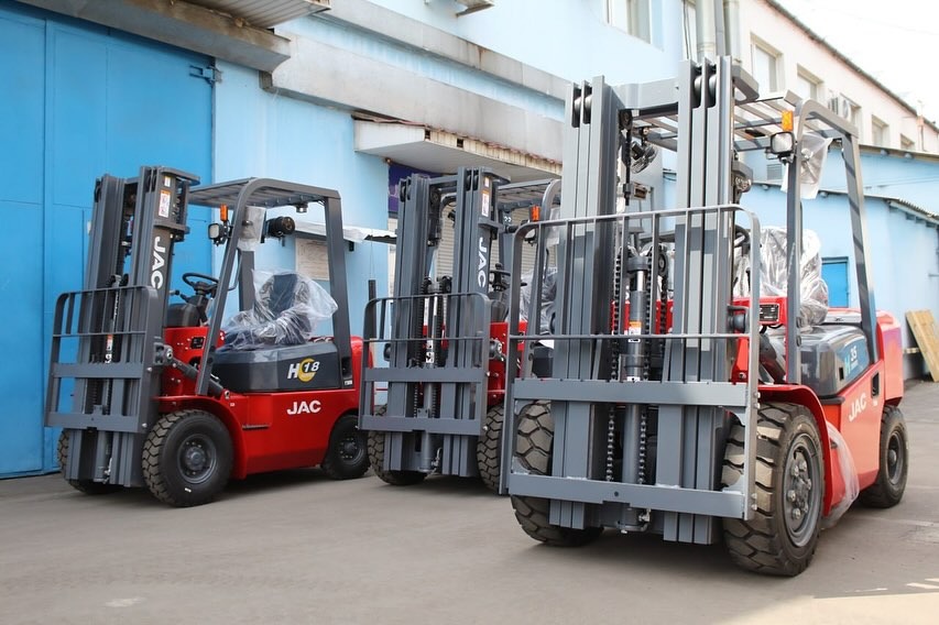 Обучение водителей погрузчиков «Logistic Forklift»
