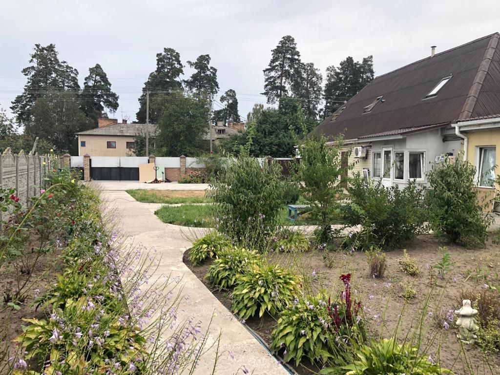 Мережа пансіонатів для літніх людей «Вілла Добра»