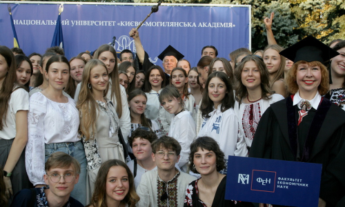 Благодійний фонд «Повір у себе»