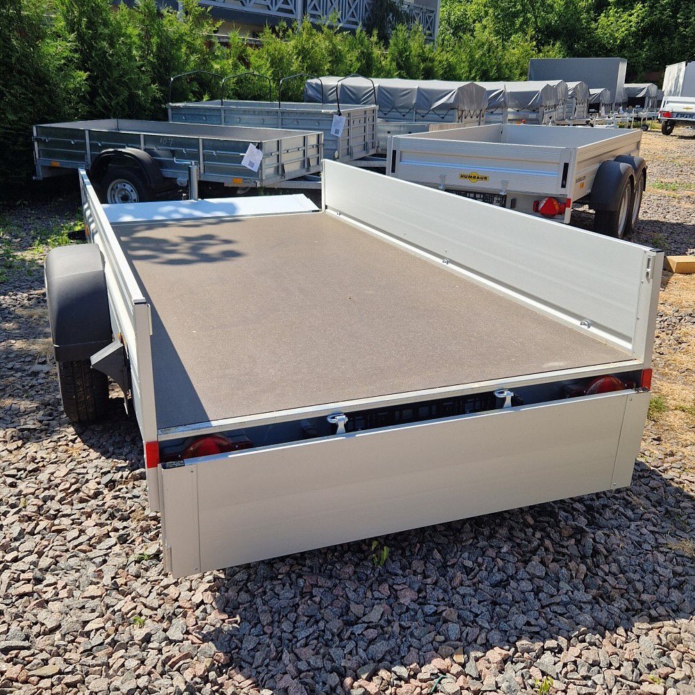 "Компанія Возик" - продаж причепів